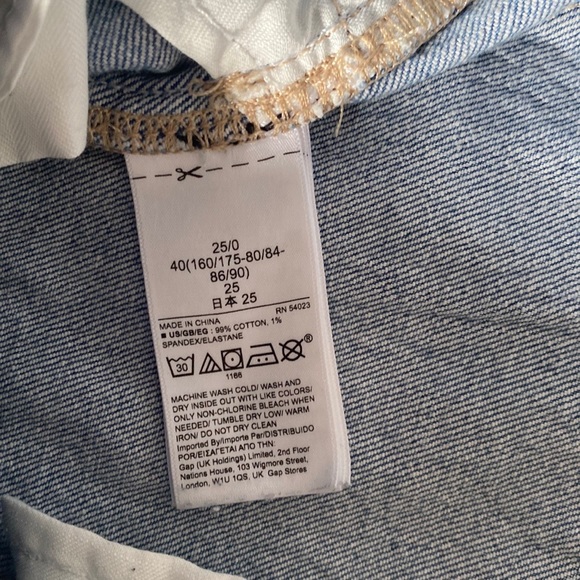 GAP Cheeky Straight High Rise Jeans - Picture 10 of 13